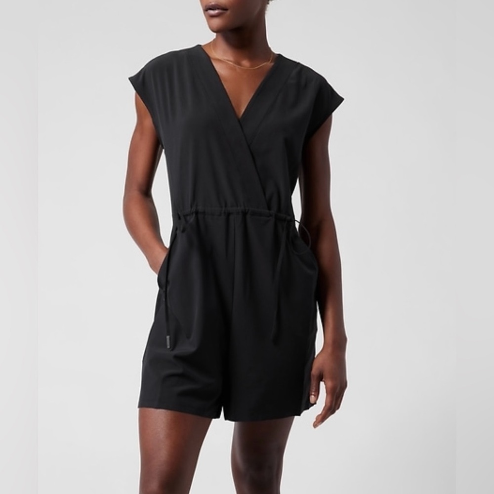 Athleta Marlow Black V-Neck Romper, Shorts, Casual, Lightweight, Cap Sleeve, XXS